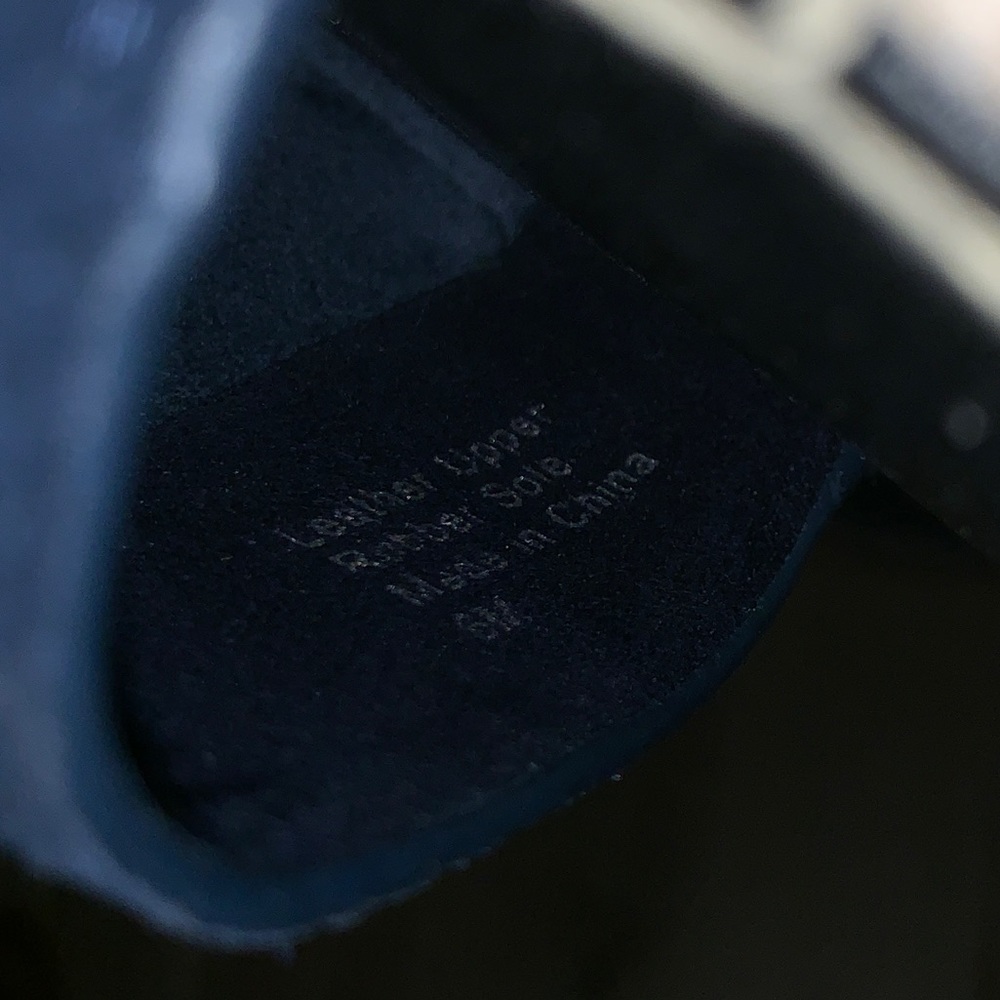 Sandals - Picture 4 of 4